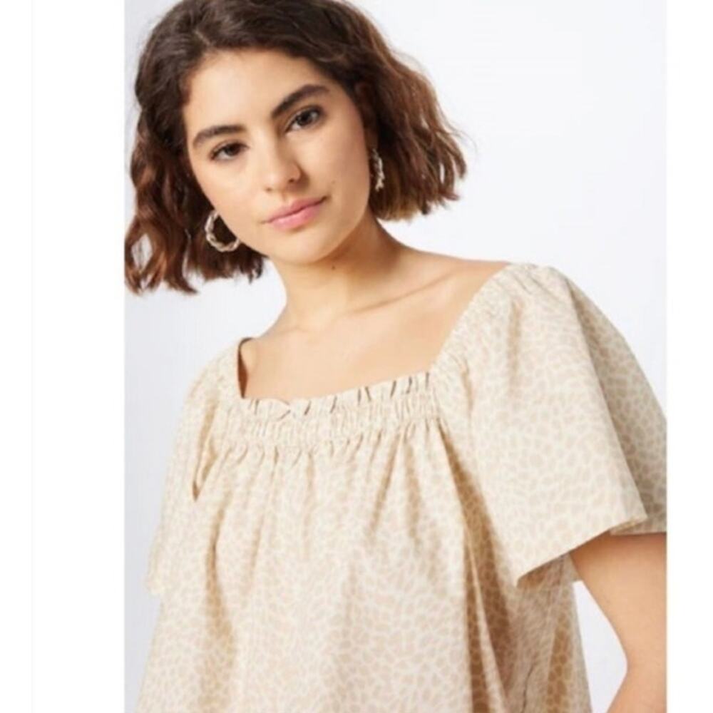 GAP Leopard Print Flutter Sleeve Blouse XS Cotton Poplin Beige‎ Chic Top